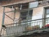 Червяки, посыпавшись с потолка, выдали спрятанный труп