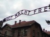 З польського концтабора поцупили сумнозвісний металевий напис