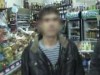 "Сладкая парочка" воровала золотые цепочки с шей продавщиц