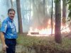 Під Києвом працівники ДАІ погасили зростаючу лісову пожежу