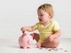Около 20% выплат на рождение ребенка тратится не по назначению