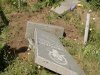 В Запорожье вандалы разбили около полусотни надгробий