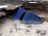 В Святошинском районе столицы машина провалилась в 7-метровую яму с водой
