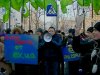 Обурені інтернет-користувачі влаштували пікет проти закриття сайту EX.UA