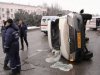 В Запорожье набитый людьми микроавтобус протаранило два грузовика