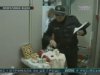 Молода сумчанка ховала крадене у візочку з дитиною