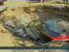 Очередной провал в столице - машина ушла под землю