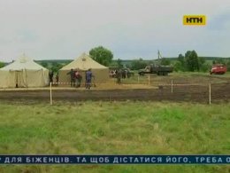 Для жителів Луганську влада обіцяє створити гуманітарний коридор