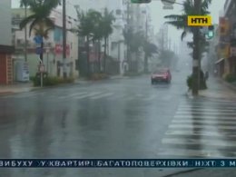 Через тайфун "Ногурі" в Японії евакуюють 300 тисяч жителів