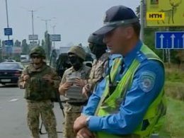 Блокпосты вокруг Киева усилили гвардейцами