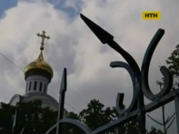На ограде церкви в Харькове погиб человек