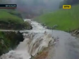 Ниццу разрушают ливни