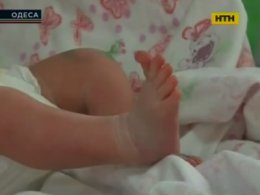 В Одесі ледь не замерзло підкинуте немовля