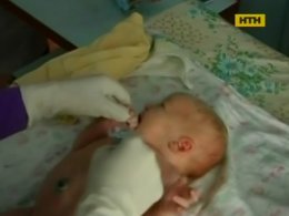 На Сумщині до лікарні підкинули немовля