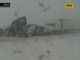 Масова ДТП через ожеледицю в США