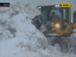 Снегопады парализовали столицу США