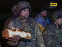 Киев встретил защитников Дебальцево