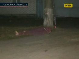 У Сумах чоловік задушив сусіда, замотав у килим та намагався викинути на смітник