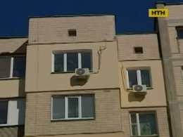 Маленький киянин випав з восьмого поверху та дивом вижив