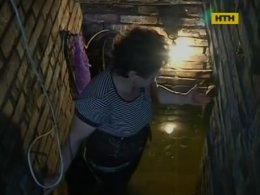 Село на березі Каховського водосховища на межі потопу