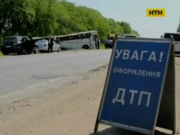 На Вінниччині перекинувся пасажирський автобус