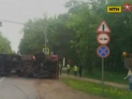 Под Москвой столкнулись автобус со школьниками и бензовоз