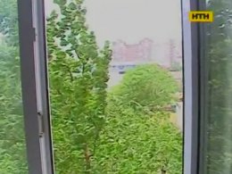 За вини неуважної няні ледь не загинула дитина в столиці