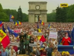 В Молдове требуют отставки коррумпированной власти