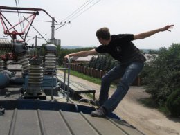 Селфі на вагоні ледь не вбило хлопця на Київщині