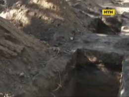 Російським ветеранам заздалегідь викопали могили