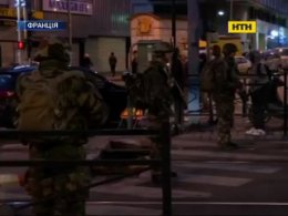 В Париже снова выстрелы и взрывы