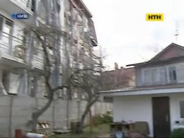Киевляне возмущены строительством многоквартирного дома на дачном участке