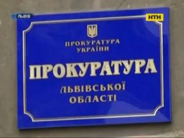 Львівський донор-інвалід продавав дівчат у рабство за кордон