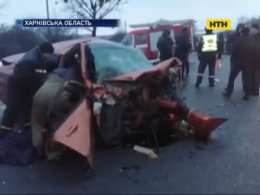 Про дивовижний порятунок і безневинну загибель на слизьких дорогах