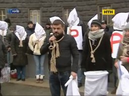 Тяжелобольные украинцы протестуют против сокращения расходов на лекарства