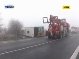 У Чехії перекинувся шкільний автобус