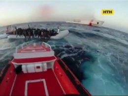 Італійці врятували півтори тисячі мігрантів