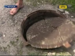 Кражи канализационных люков привели к трагедии в Черкассах
