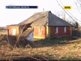 На Полтавщині молодий сусід до смерті побив пенсіонерку