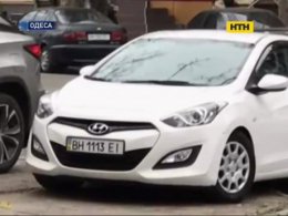В Одесі агресивний водій-порушник побив подружжя через зауваження