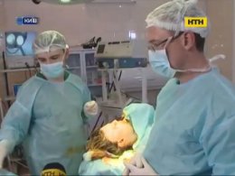 Унікальну за складністю та гуманністю операцію виконали столичні лікарі