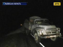 На Львовщине пассажирская маршрутка влетела в ЗИЛ