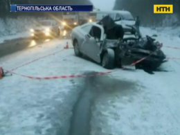 На Тернопільщині в жахливій ДТП загинула молода жінка