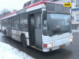 В центре Полтавы под колесами автобуса погибла женщина