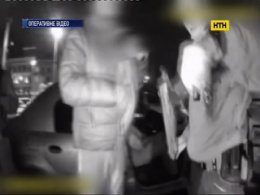 У Львові нетвереза парочка обстріляла вуличного музиканта