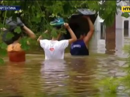 Різні країни по всьому світу опинилися в полоні природних катаклізмів