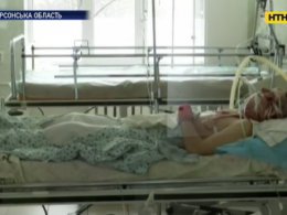 На Херсонщині двоє чоловіків дивом вижили після вибуху снаряду