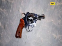 В Сумах нарушителя пытались отбить у патрульных, угрожая оружием
