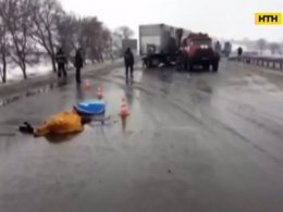 Семь машин столкнулись в массовом ДТП на Ровенщине