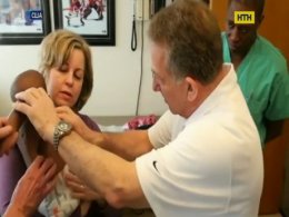 Американские хирурги спасли младенца из Кот-д'Ивуара от близнеца-паразита